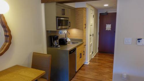 CopperCreekDeluxeStudio5