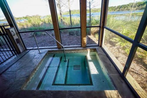 Copper Creek-Cabin-16