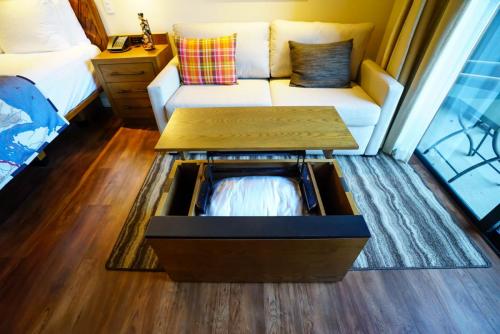 Copper Creek-Studio-12