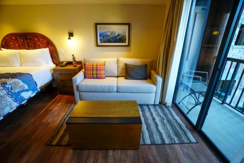 Copper Creek-Studio-8